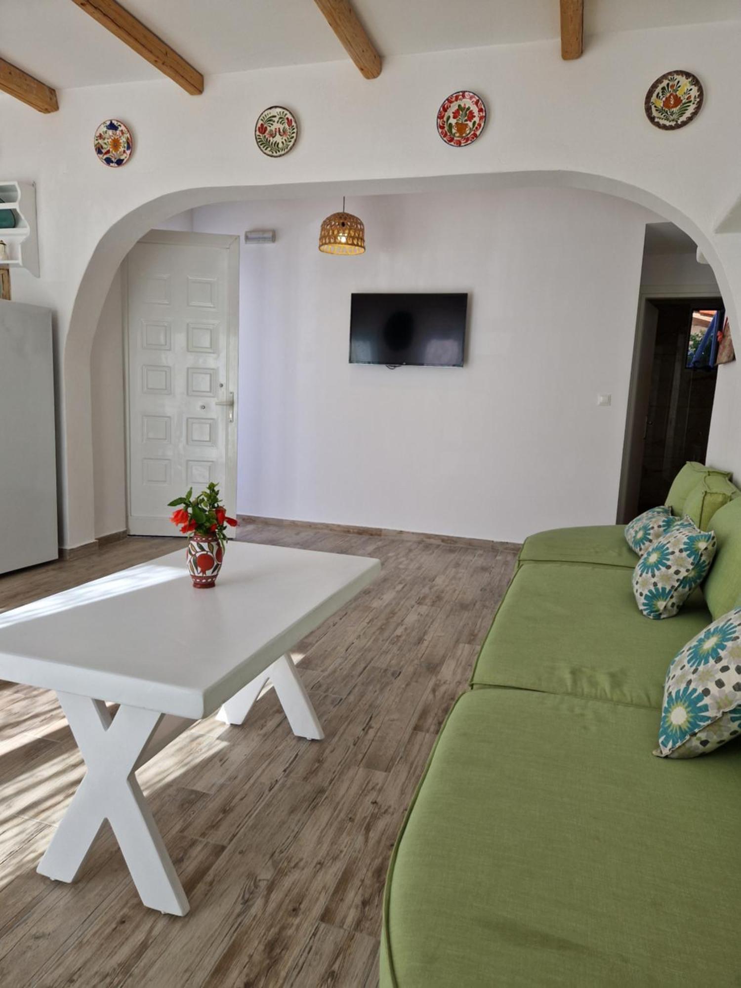 Seva's House Διαμέρισμα Ψίνθος